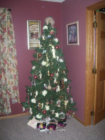 Victorian Shoe Themed Christmas Tree