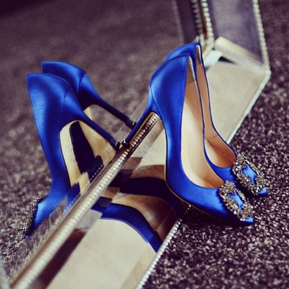 High Quality Gorgeous Satin White Royal Blue Wedding Shoes Bride Crystal Buckle Pointy Toe High Heels Shoes Brand Woman Pumps