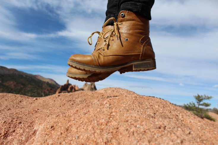 mountaineering boots